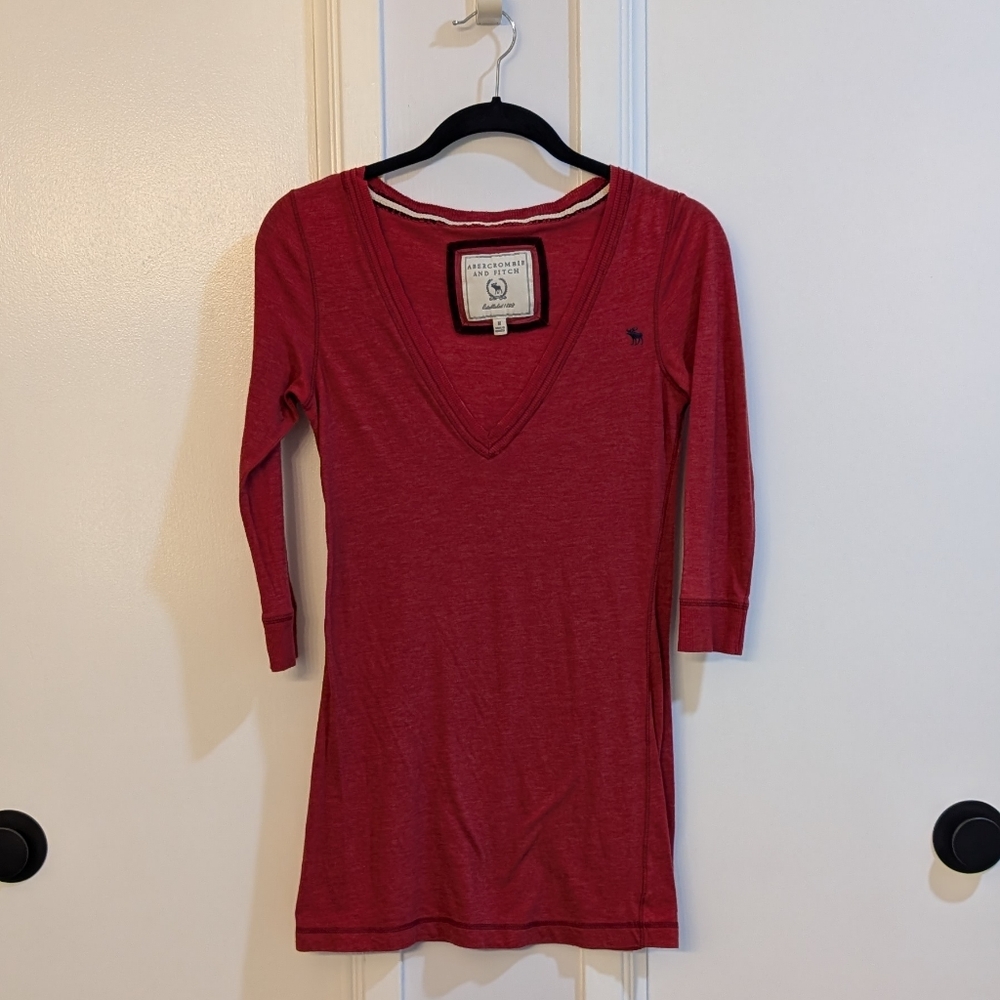Vintage Y2K Abercrombie Long Top, 3/4 Sleeve, Red, Medium